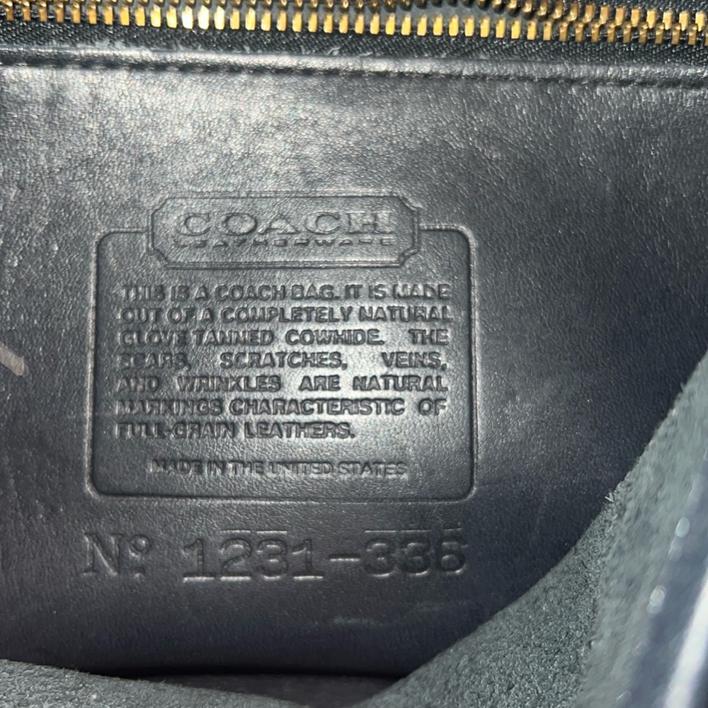 Vintage 1980’s coach court bag. Made in USA. Navy blue. - Picture 16 of 17